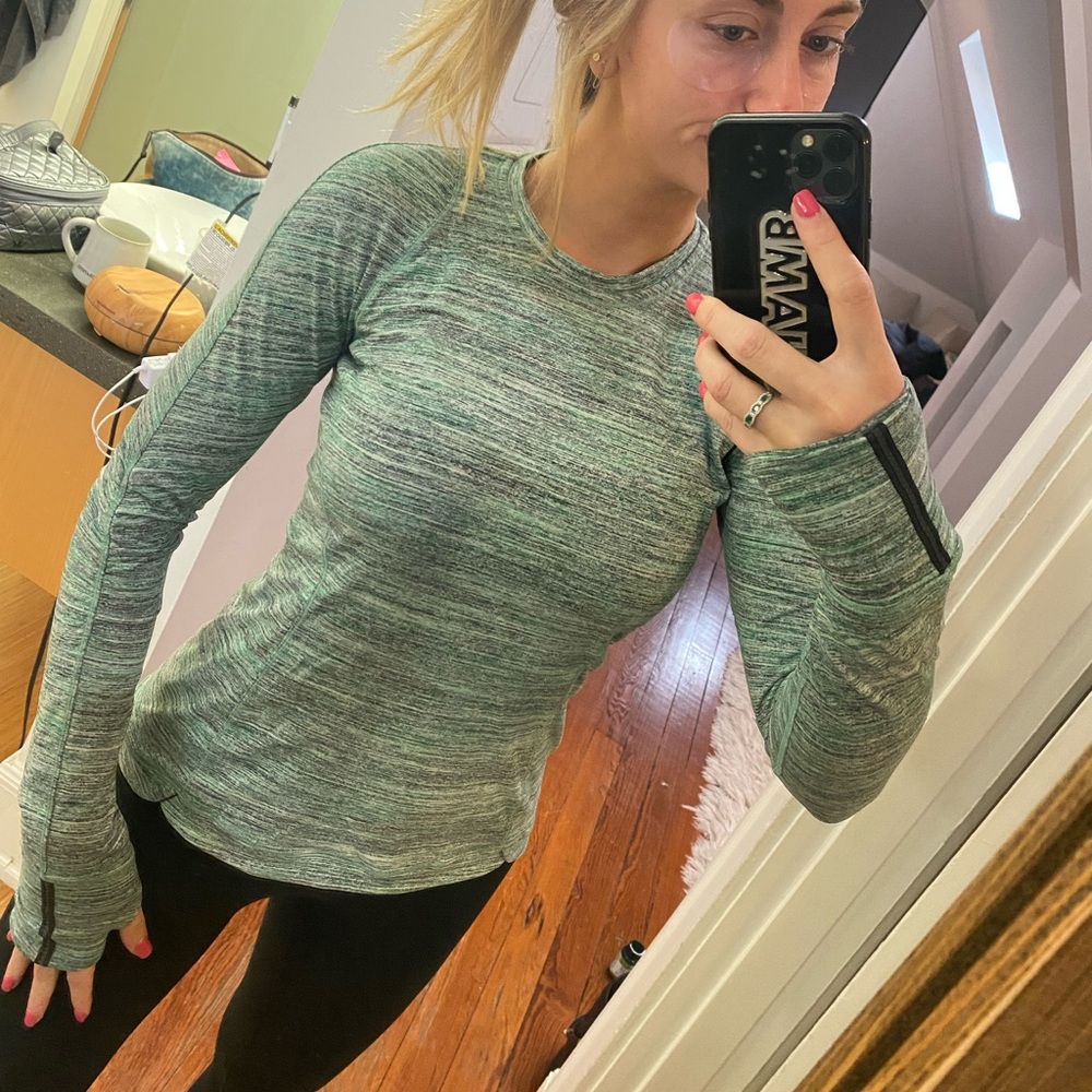 Green Lululemon pullover